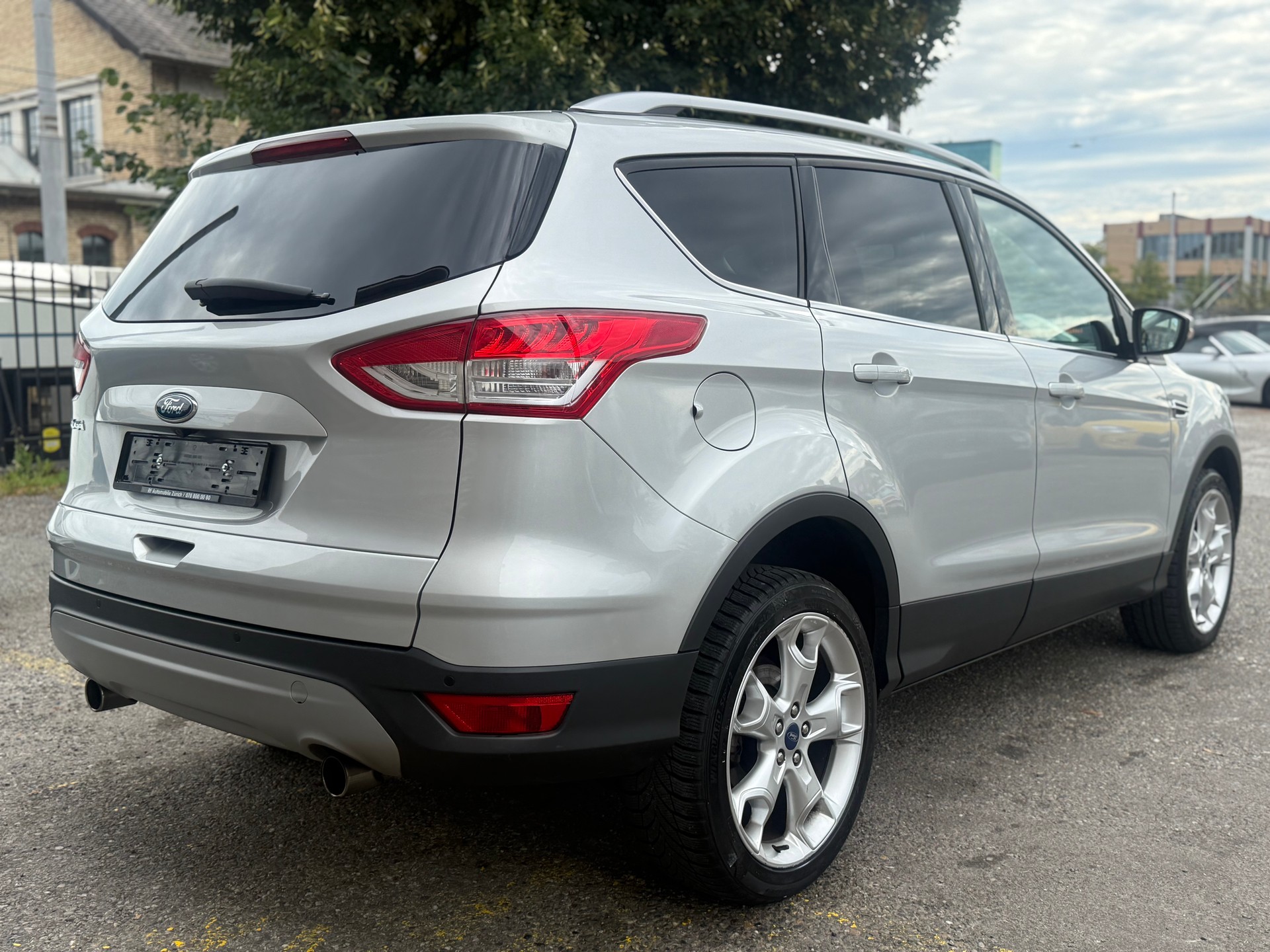 FORD Kuga 1.6 SCTi Titanium 4WD Automatic-image-5