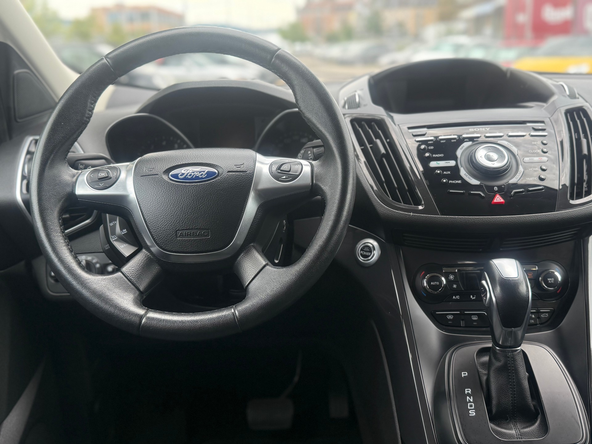 FORD Kuga 1.6 SCTi Titanium 4WD Automatic-image-10