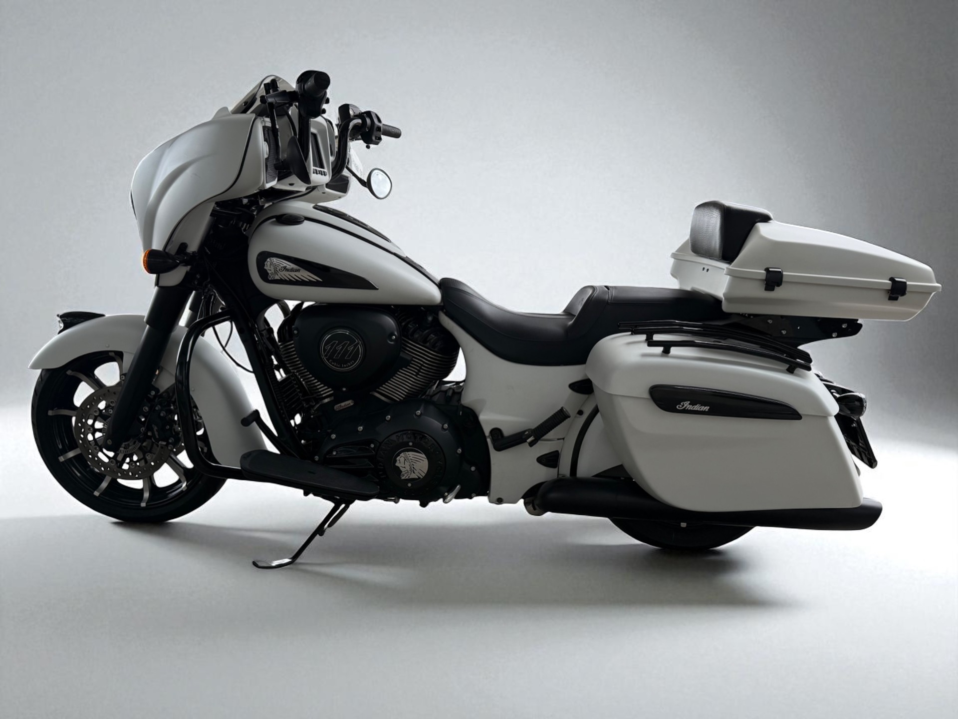 INDIAN Chieftain Dark Horse-image-8