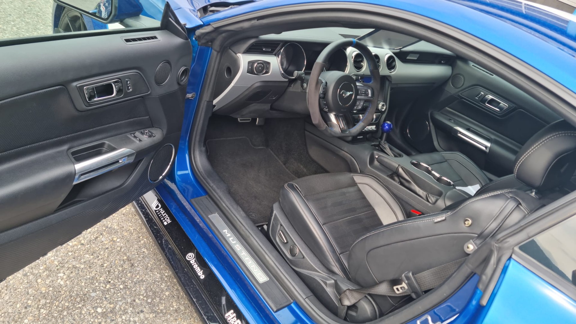 FORD GT 5.0-image-8
