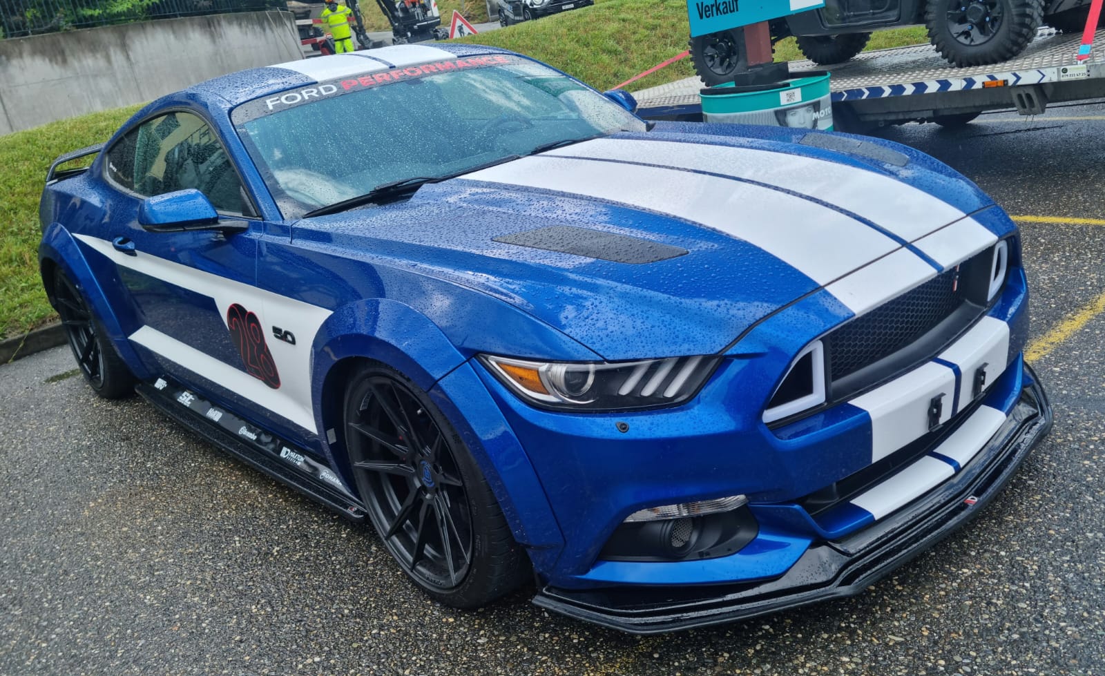 Car photo