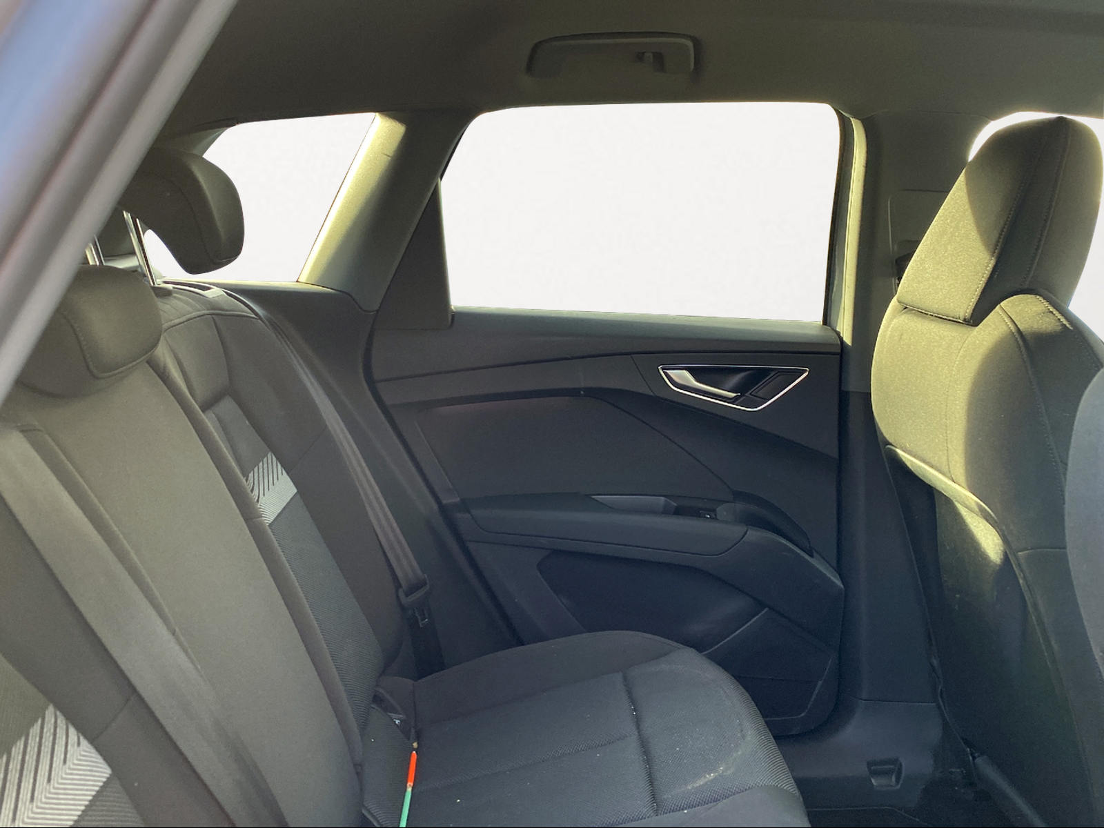AUDI Q4 e-tron 35-image-7