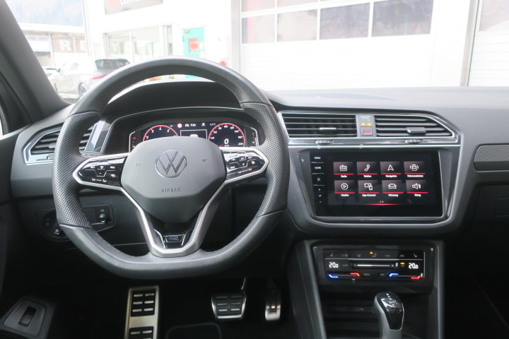 VW Tiguan 2.0TSI R-Line 4Motion DSG-image-8