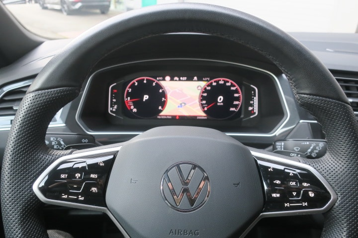 VW Tiguan 2.0TSI R-Line 4Motion DSG-image-15