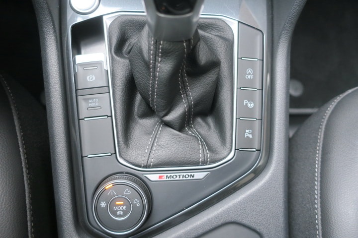 VW Tiguan 2.0TSI R-Line 4Motion DSG-image-14
