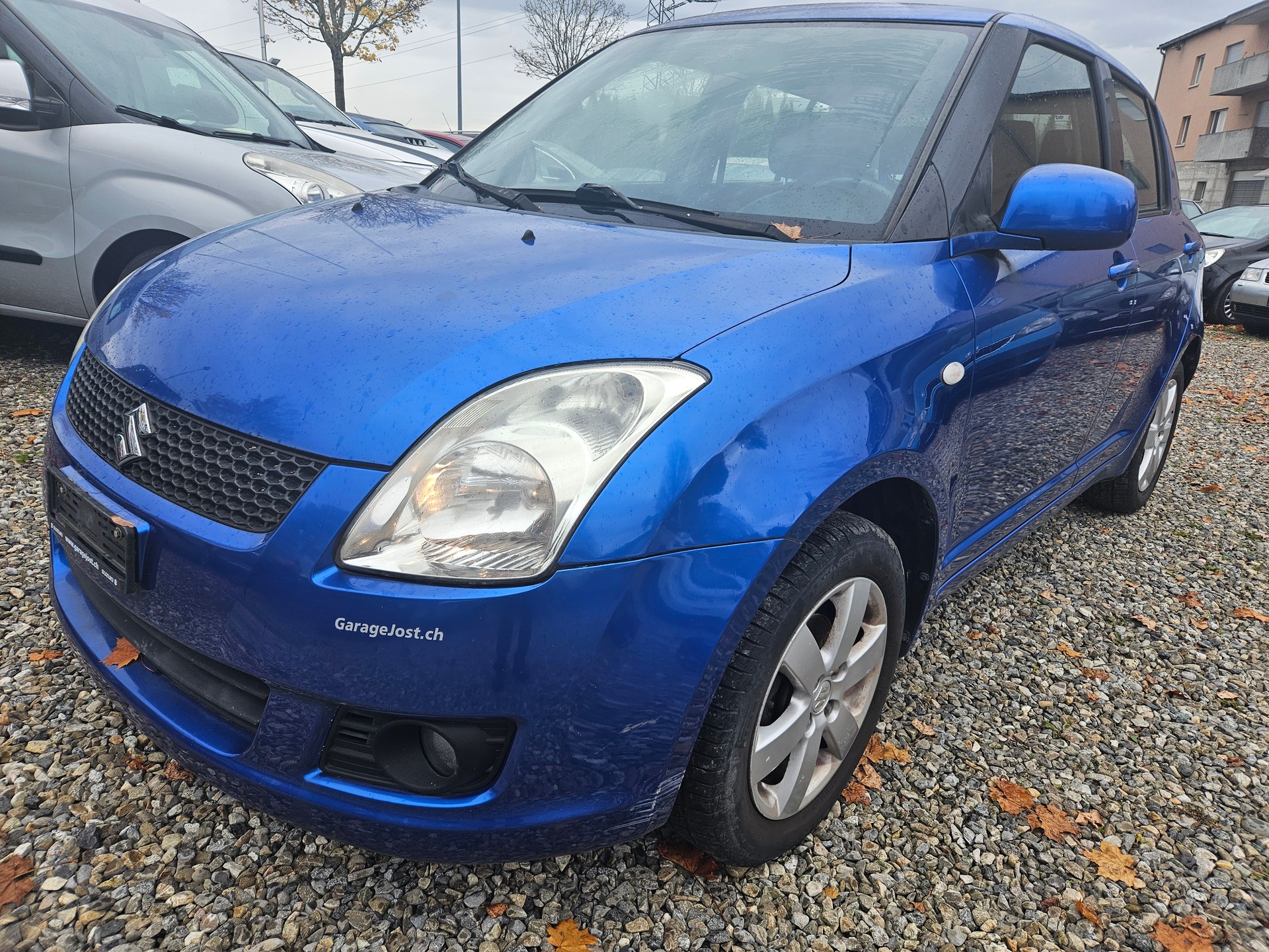 SUZUKI Swift 1.3i 16V GL Top Piz Sulai LE 4x4-image-1