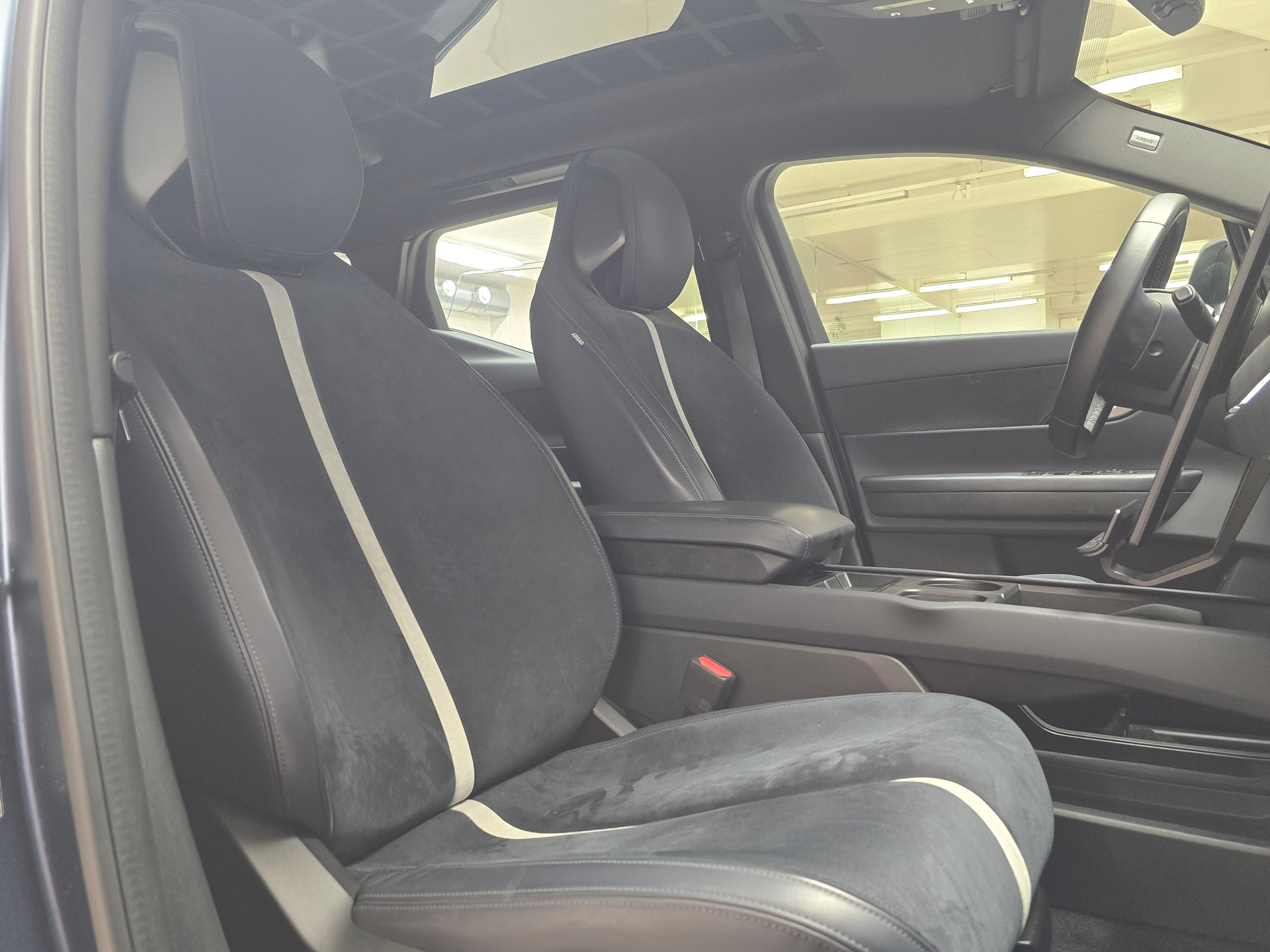 FISKER Ocean 73kWh Sport / Autonomie +500 km-image-12