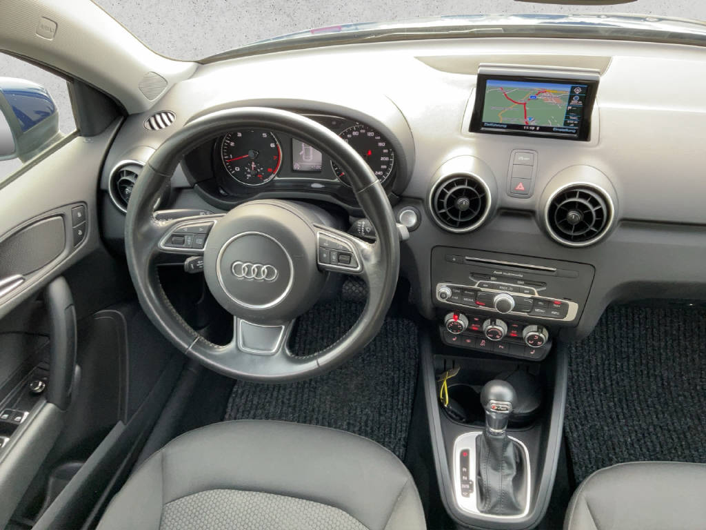 AUDI A1 Sportback 1.4 TFSI COD S-Tronic-image-10