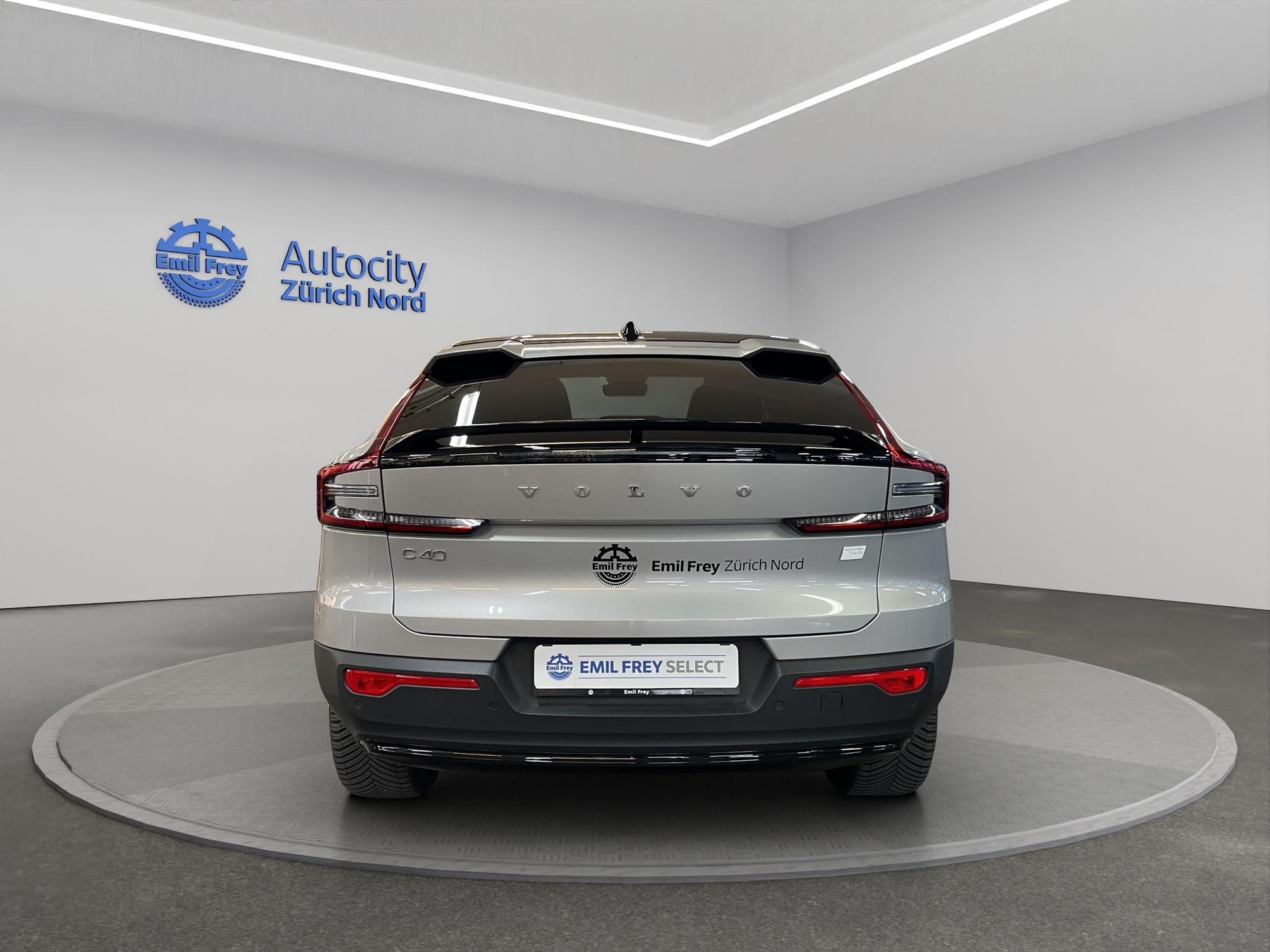 VOLVO C40 P8 Twin Recharge Ultimate AWD-image-4