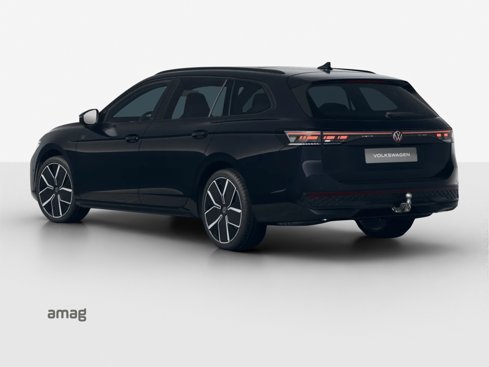 VW Passat Variant 2.0 TSI evo4 R-Line 4 Motion DSG-image-2