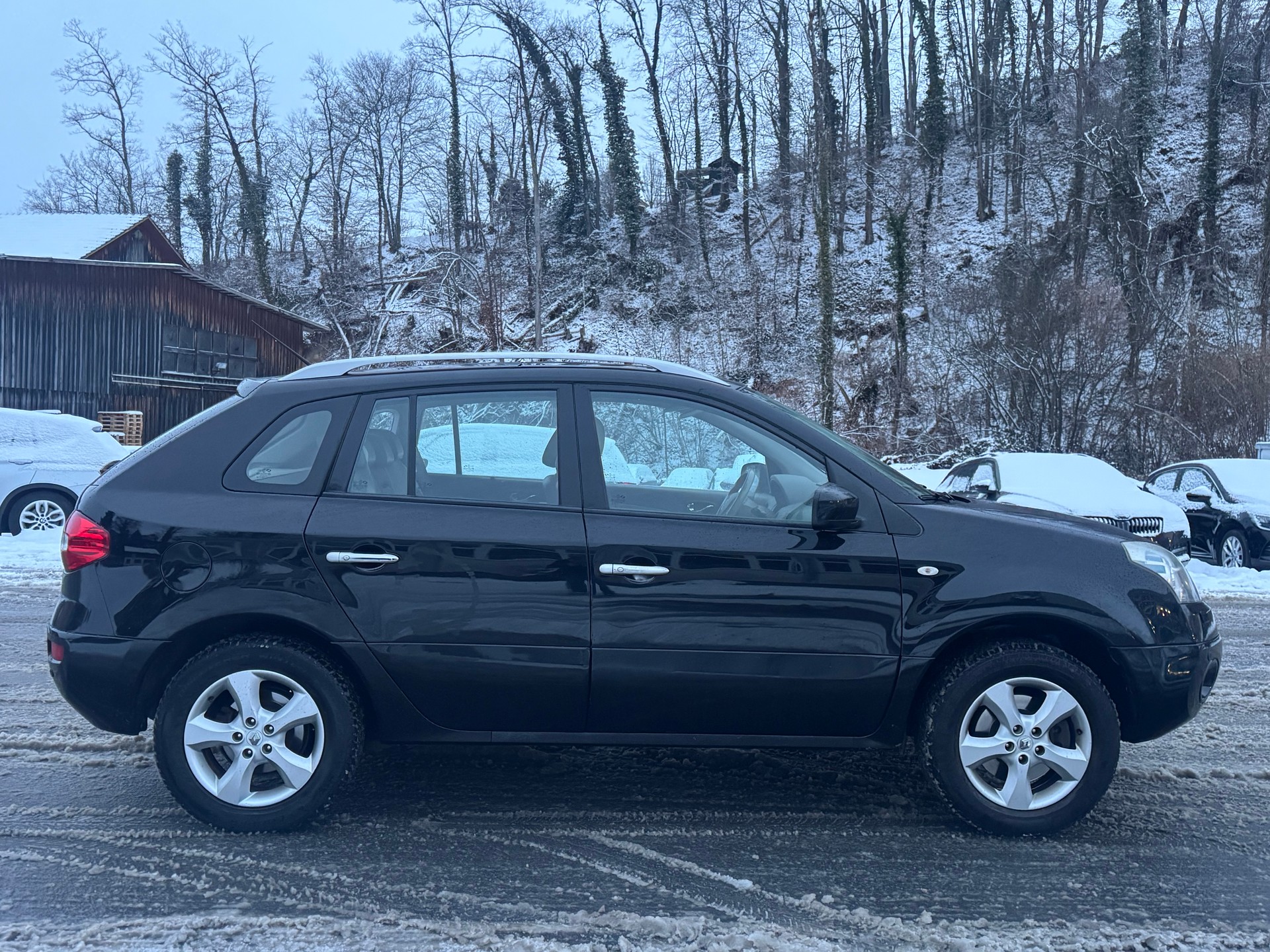 RENAULT Koleos 2.5 Dynamique 4x4-image-3