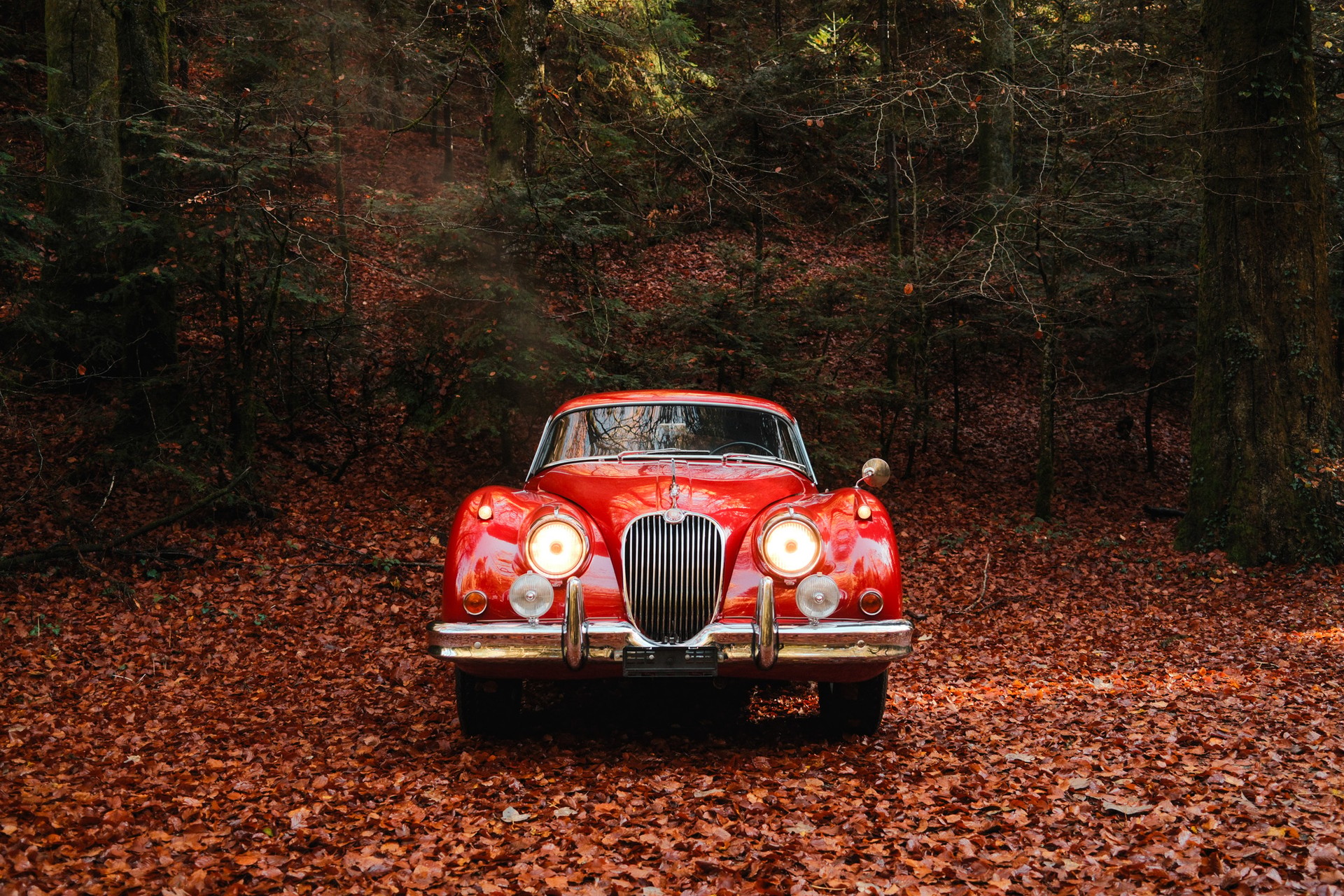JAGUAR XK 150 3.4-Litre FHC-image-1