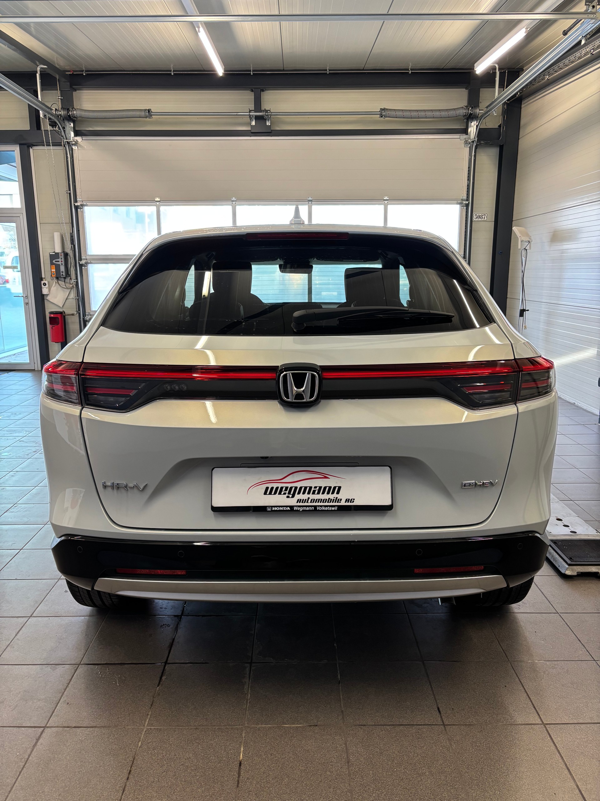 HONDA HR-V 1.5i-MMD Advance CVT-image-4