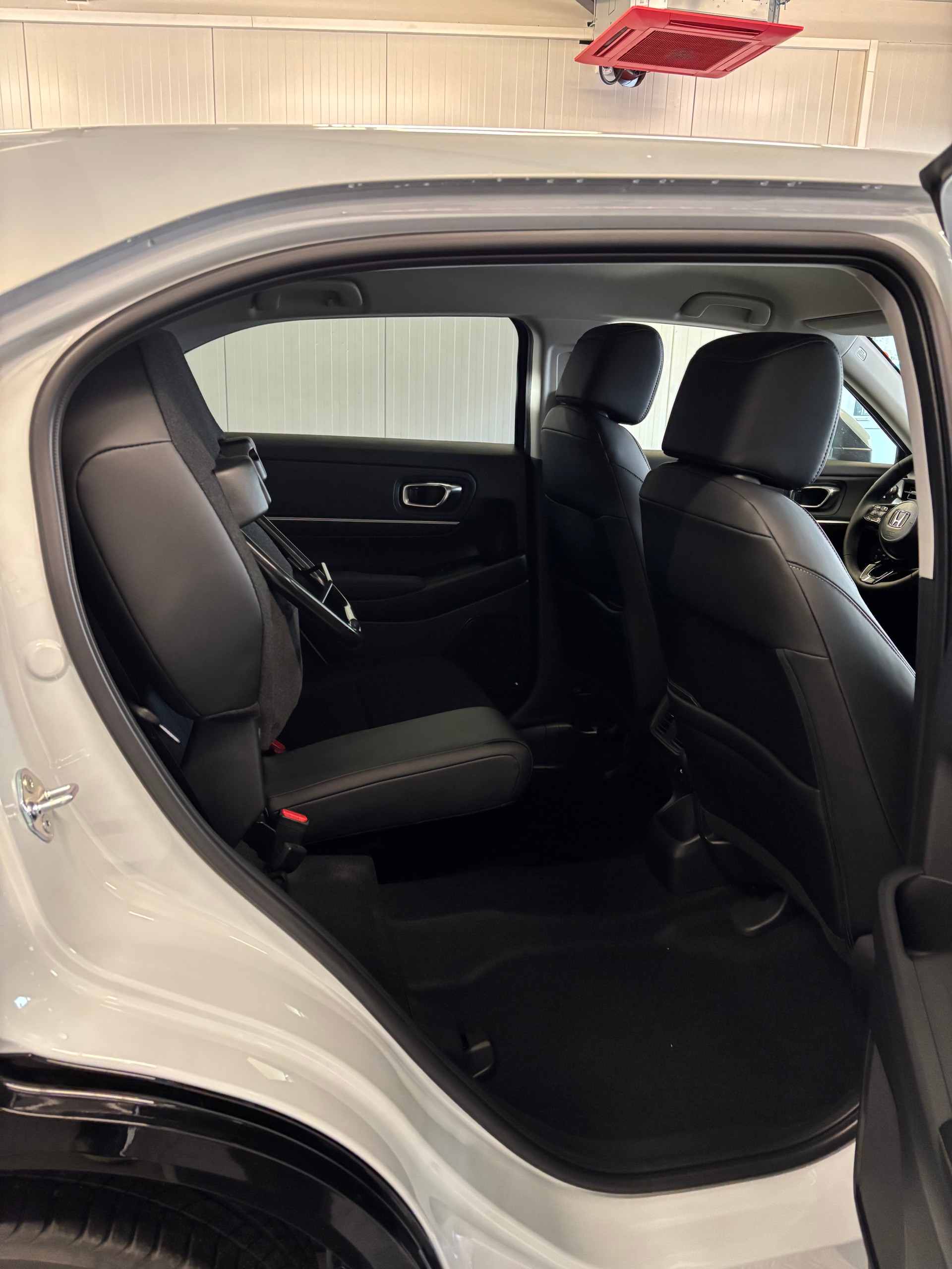 HONDA HR-V 1.5i-MMD Advance CVT-image-14