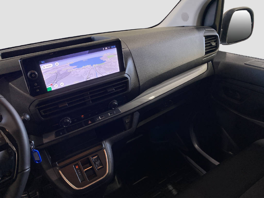 PEUGEOT e-Expert Plattform Standard 50 kWh 136 PS-image-10