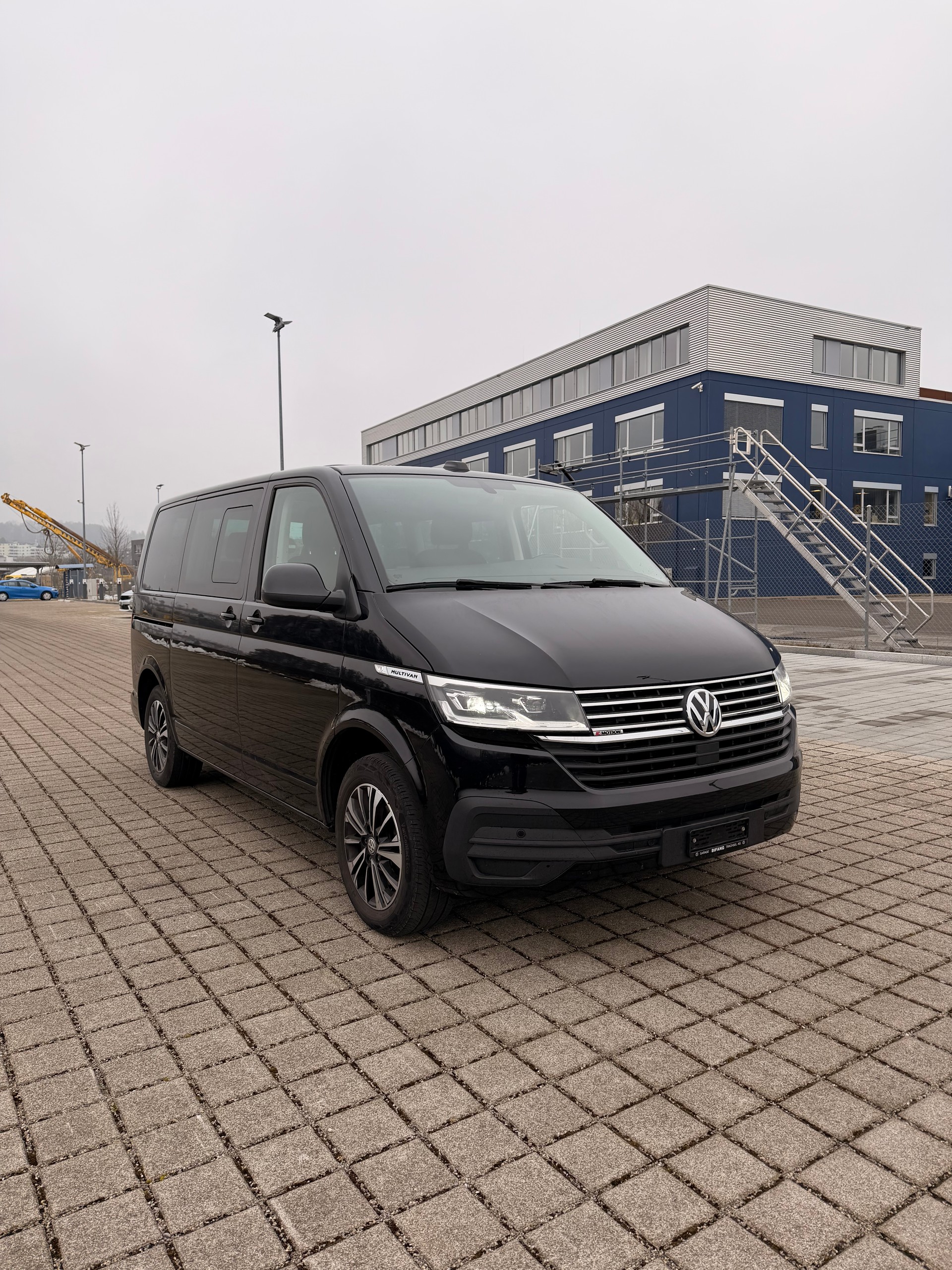 VW T6.1 Multivan 2.0 Bi-TDI Comfortline 4Motion DSG-showroom-element-2