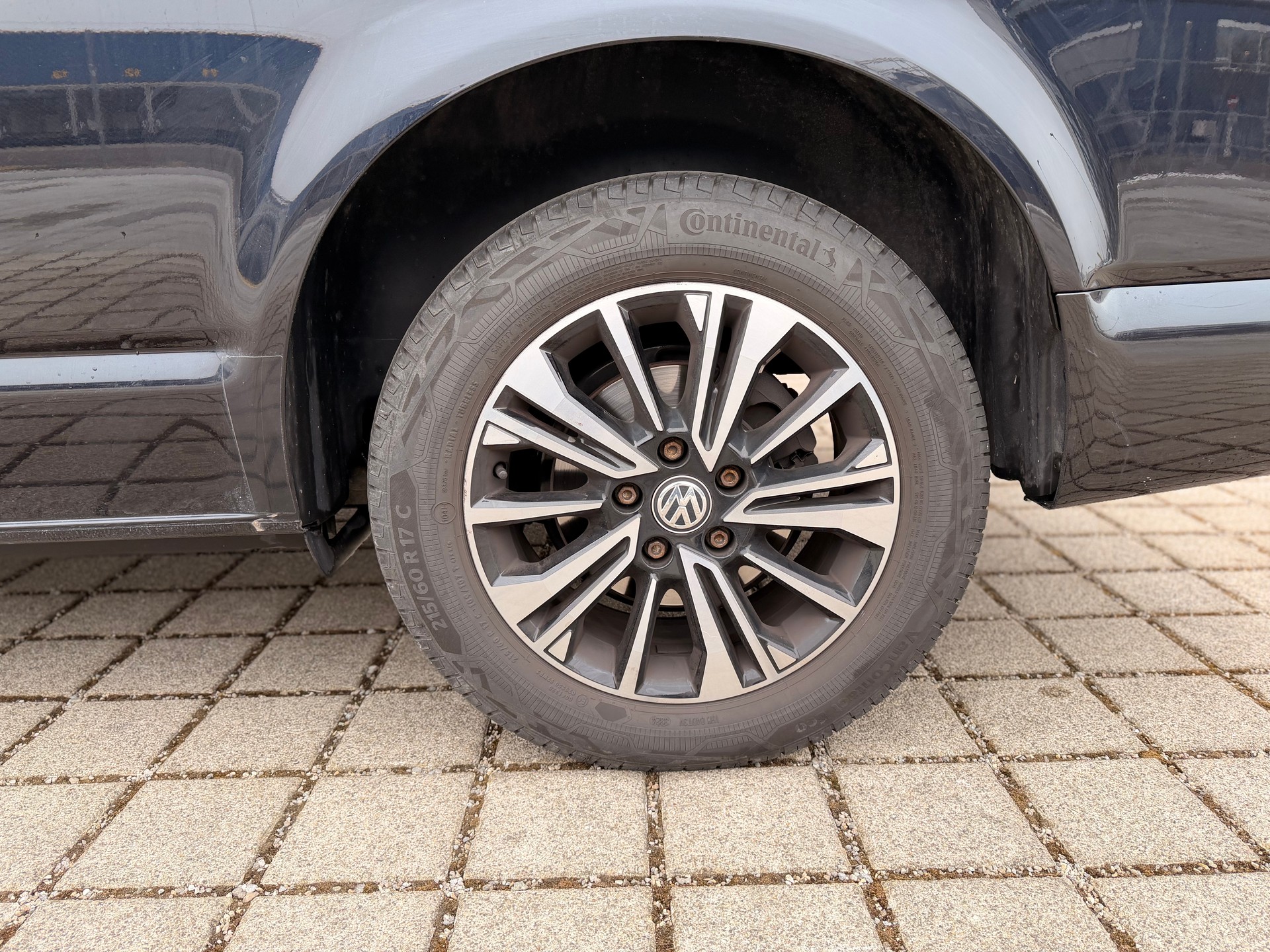 VW T6.1 Multivan 2.0 Bi-TDI Comfortline 4Motion DSG-image-15