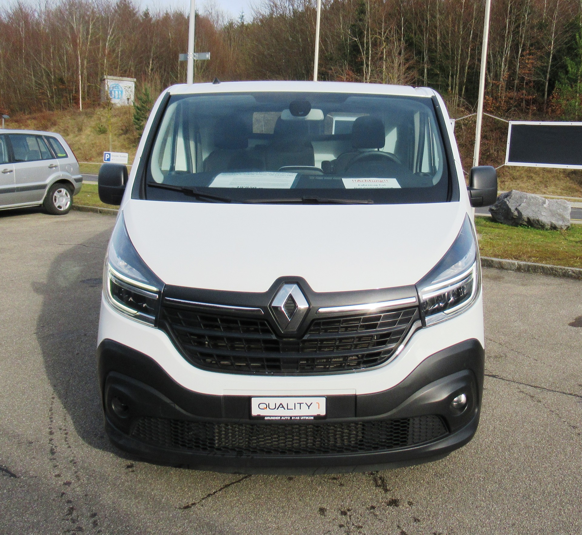 RENAULT Trafic 2.0 Energy dCi 120 3.0t Business L1H1-showroom-element-1
