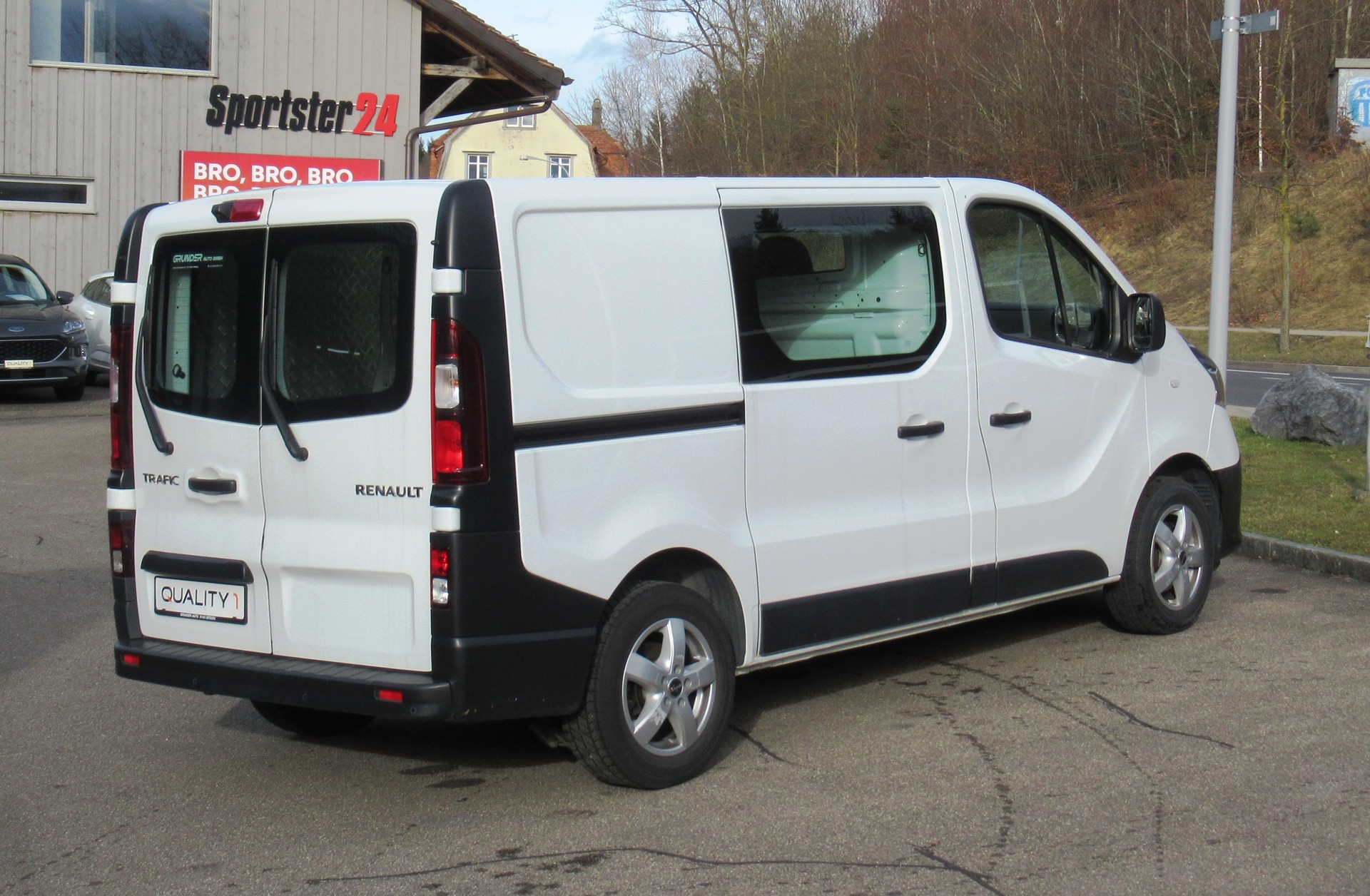 RENAULT Trafic 2.0 Energy dCi 120 3.0t Business L1H1-showroom-element-2