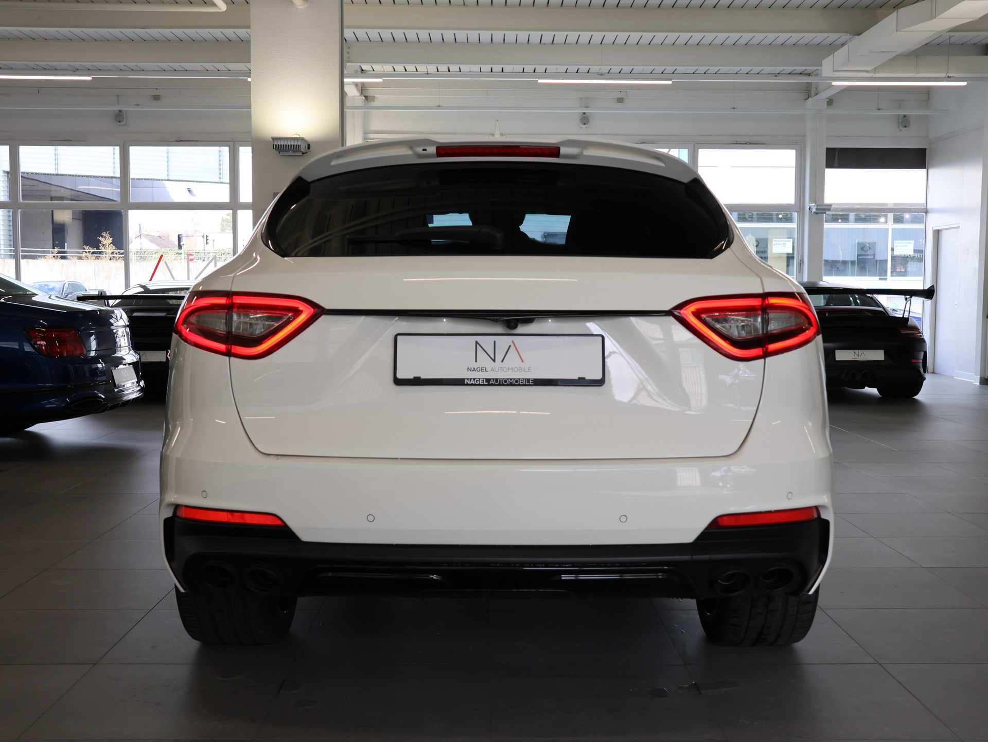 MASERATI Levante S 3.0 V6 Automatica * Facelift *Harman/Kardon Soundsystem* *Panoramadach* *Surround View Camera* *Softclose*-image-4