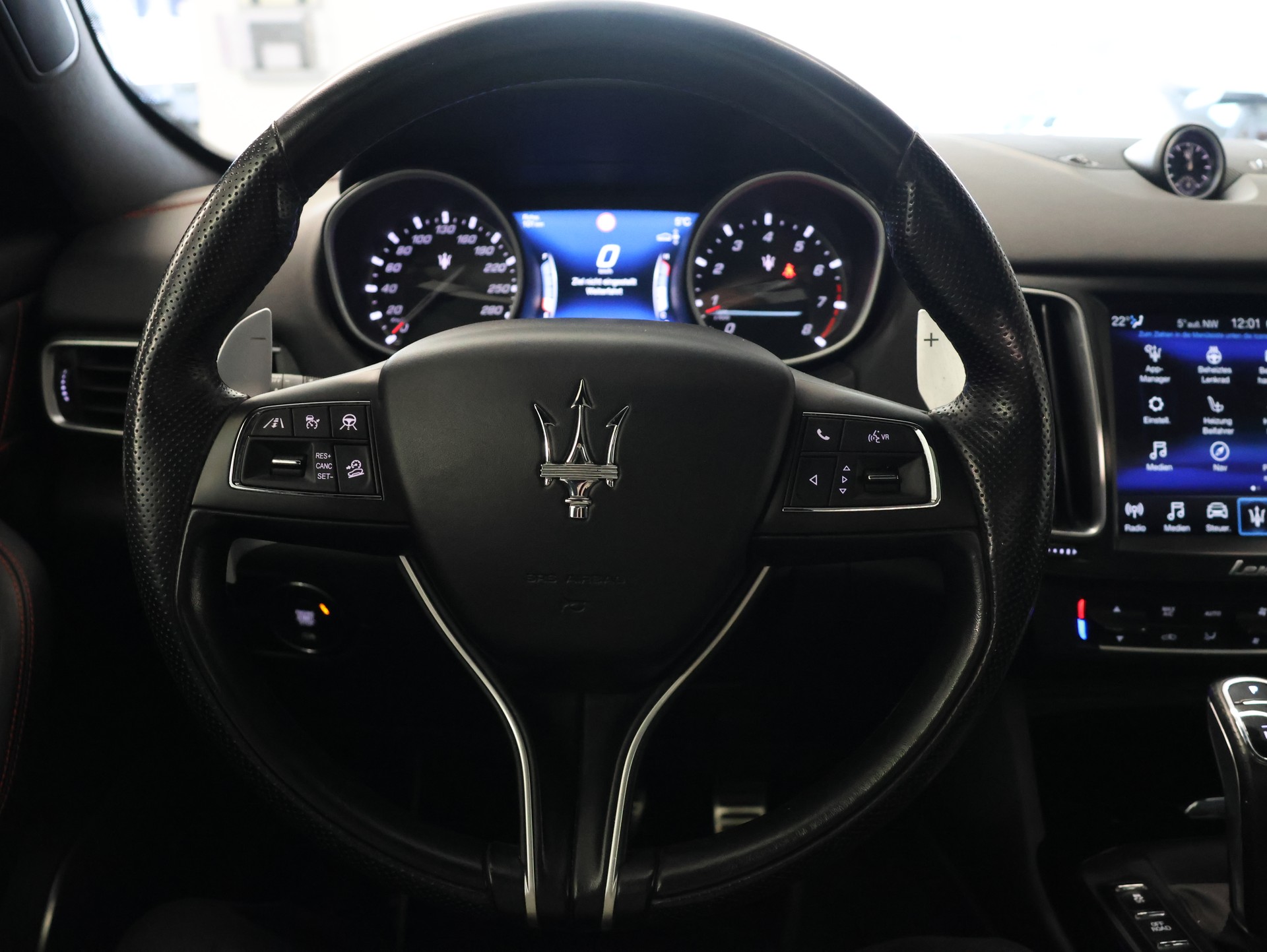 MASERATI Levante S 3.0 V6 Automatica * Facelift *Harman/Kardon Soundsystem* *Panoramadach* *Surround View Camera* *Softclose*-image-22