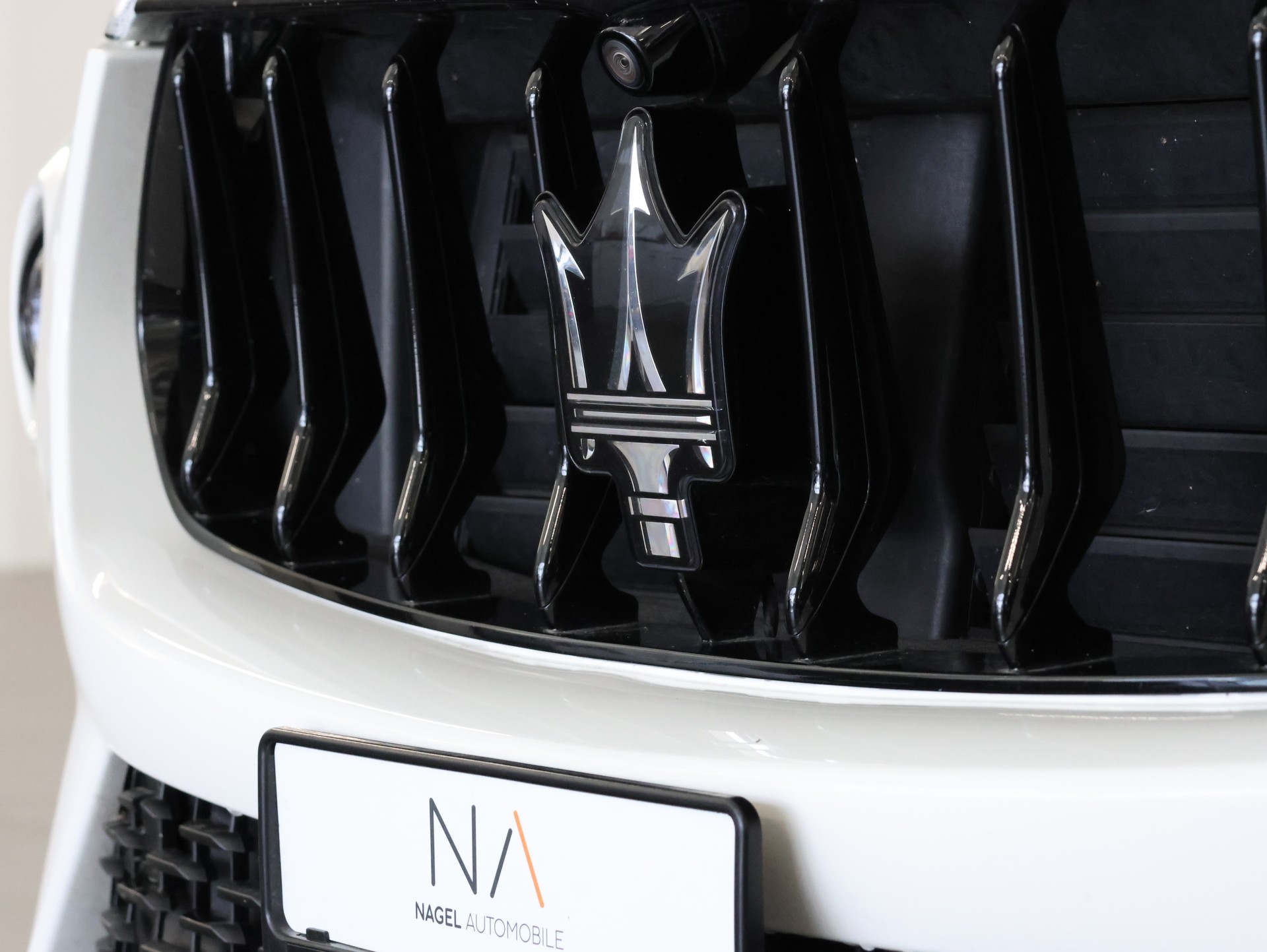 MASERATI Levante S 3.0 V6 Automatica * Facelift *Harman/Kardon Soundsystem* *Panoramadach* *Surround View Camera* *Softclose*-image-13