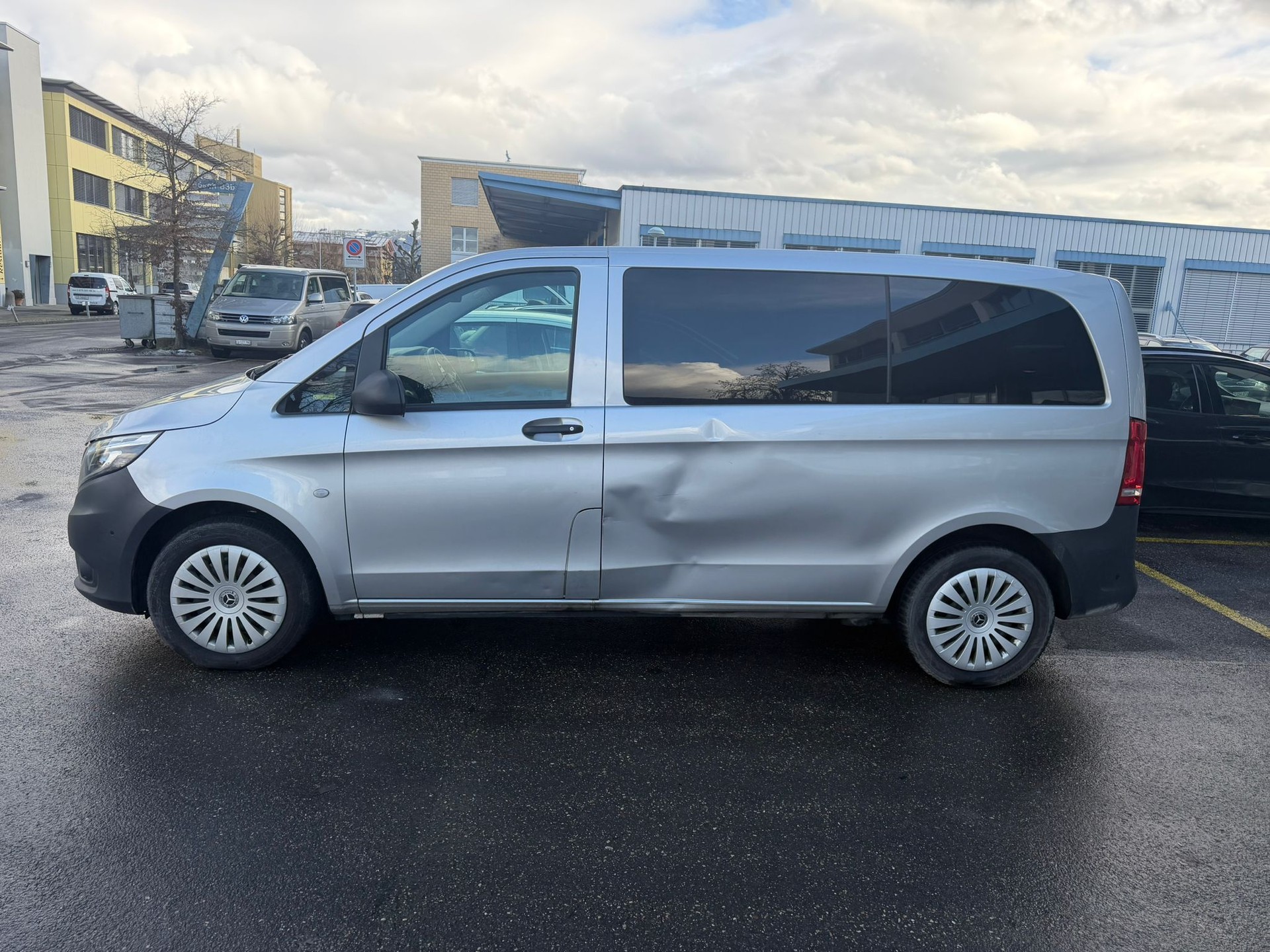 MERCEDES-BENZ Vito 116 CDI Pro Tourer 4Matic 9G-Tronic-image-8