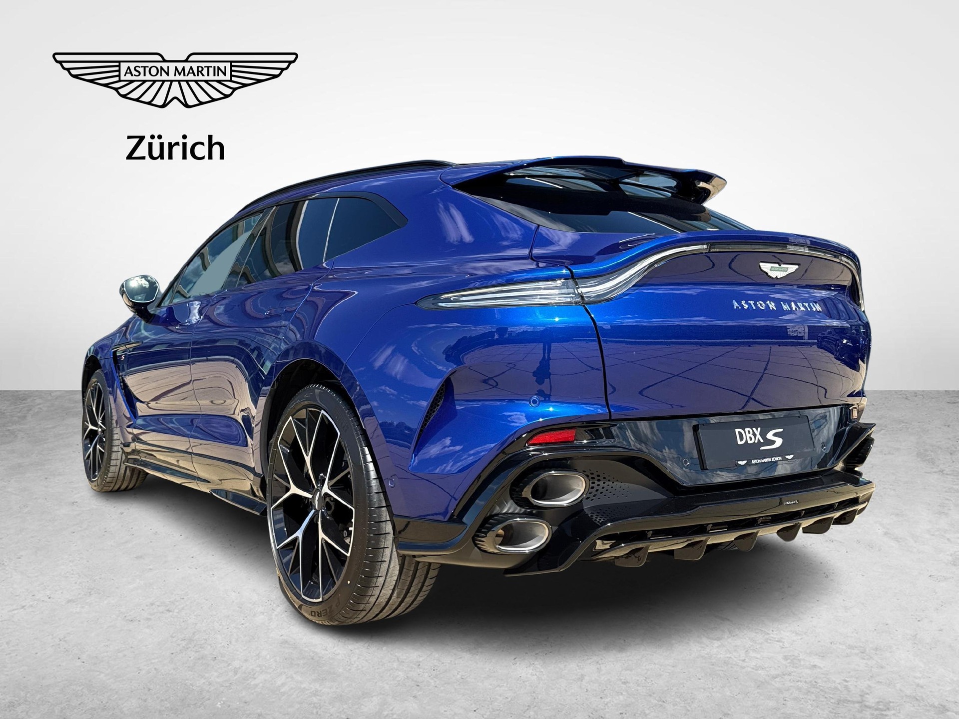 ASTON MARTIN DBX S 4.0 V8 Bi-Turbo-image-2