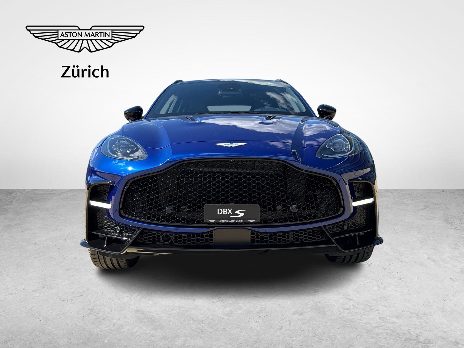 ASTON MARTIN DBX S 4.0 V8 Bi-Turbo-image-7
