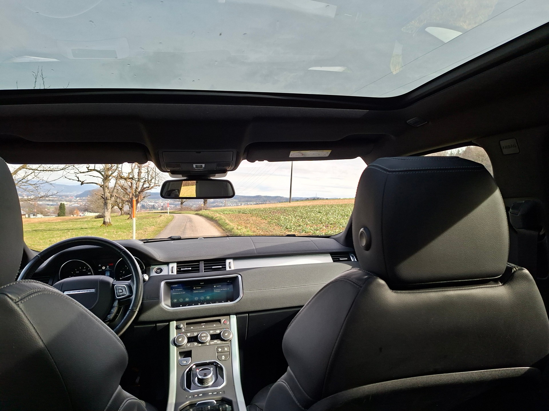 LAND ROVER Range Rover Evoque 2.0 Si4 SE AT9*10.2 Tochscreen*-image-7