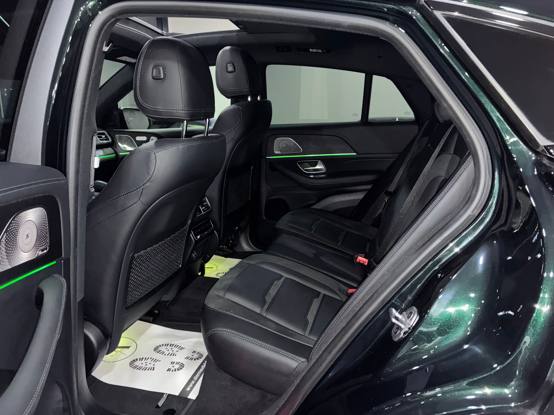 MERCEDES-BENZ GLE Coupé 53 AMG 4Matic+ Speedshift-image-14