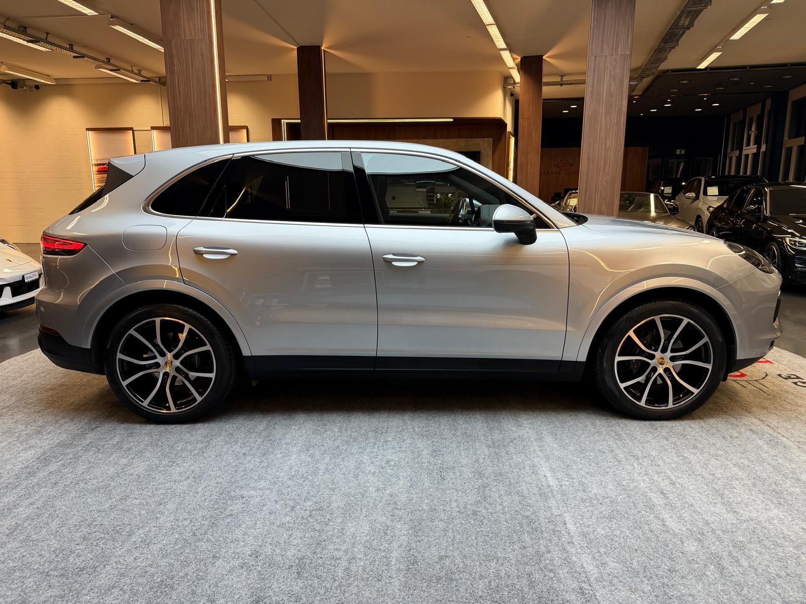 PORSCHE Cayenne 3.0 V6-image-8