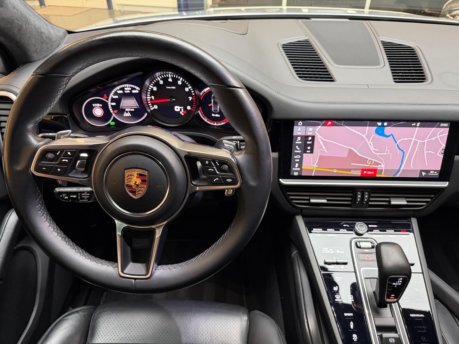 PORSCHE Cayenne 3.0 V6-image-13