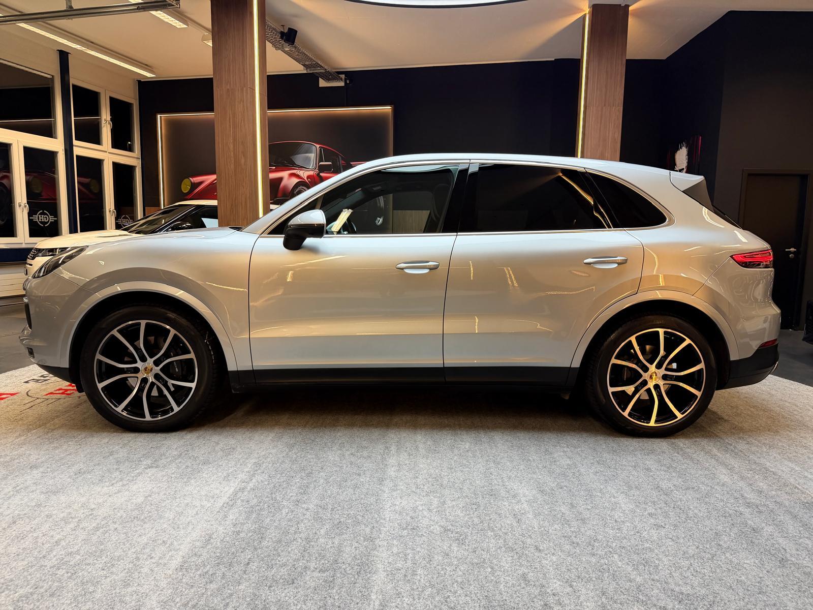 PORSCHE Cayenne 3.0 V6-image-4
