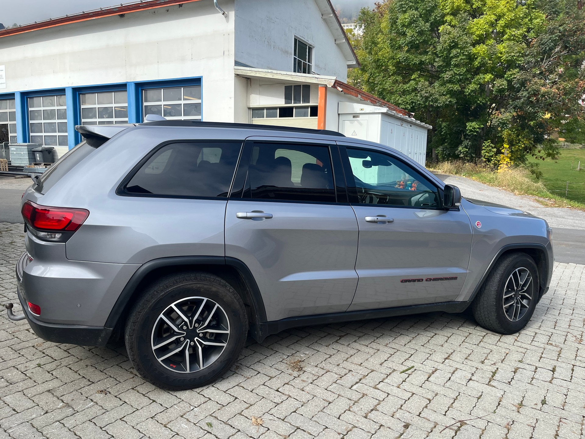 JEEP Grand Cherokee 3.0 CRD Trailhawk Automatic-image-1