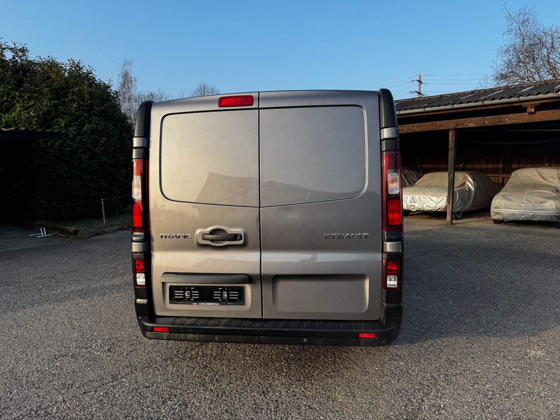 RENAULT Trafic 1.6 ENERGY TwinT. dCi120 2.9t Busin. L1H1-image-4