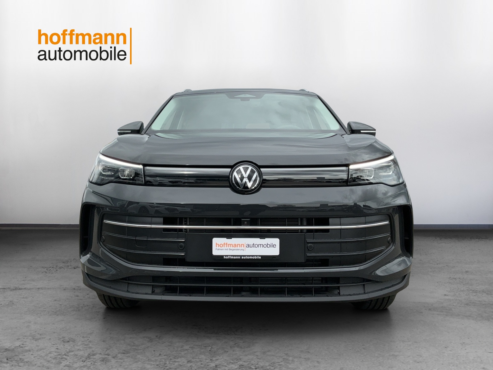 VW Tiguan 2.0 TSI DSG United 4Motion-image-1