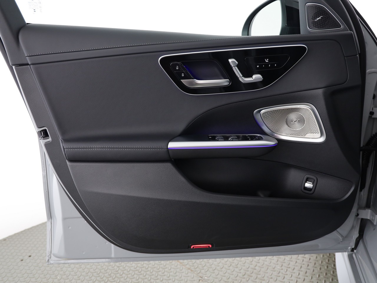 MERCEDES-BENZ C 220 d T 4 Matic-image-10
