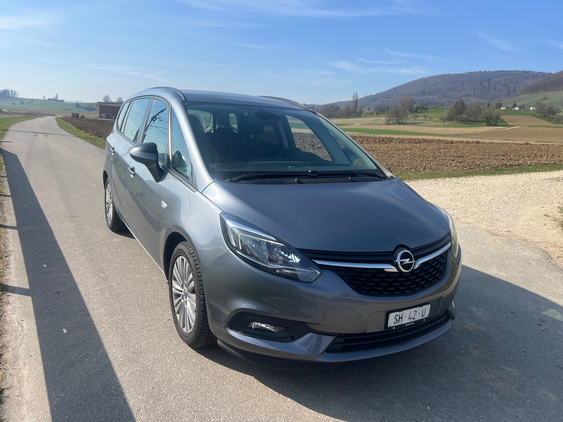 OPEL Zafira 1.4i Turbo Enjoy-image-0