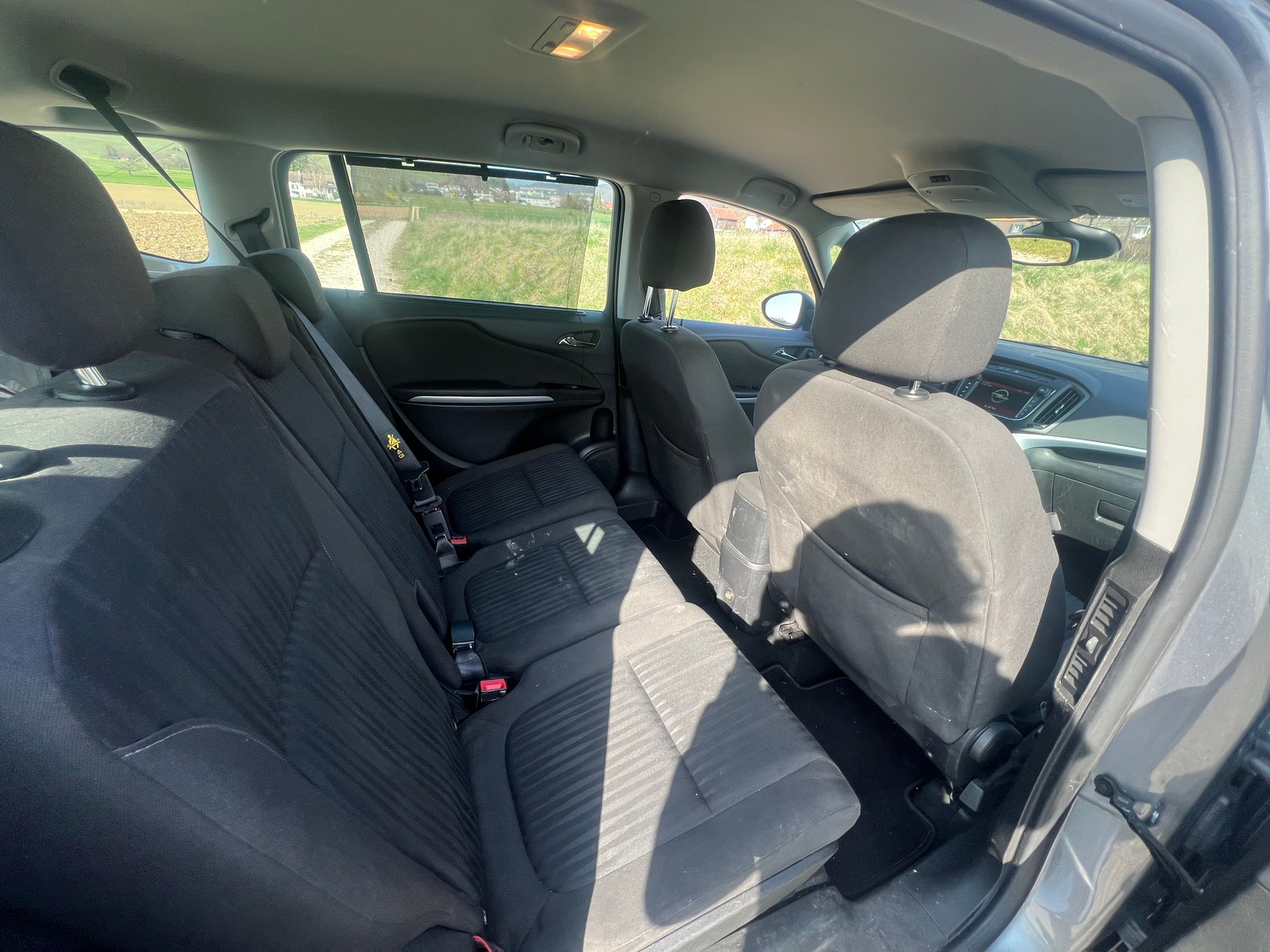 OPEL Zafira 1.4i Turbo Enjoy-image-11