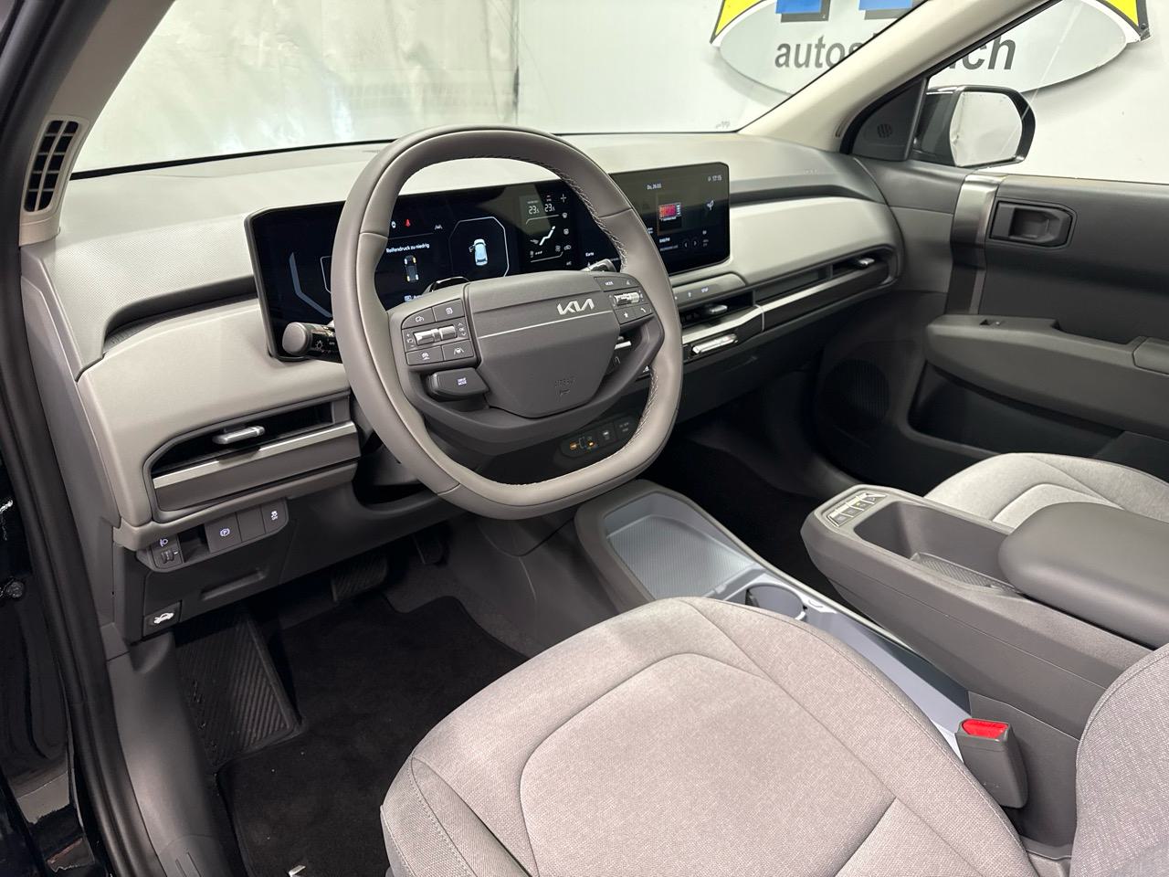KIA EV3 81 Air Long Range-showroom-element-2