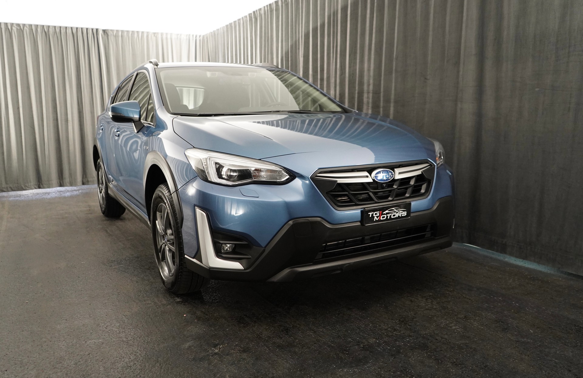 SUBARU XV 2.0 e-Boxer Swiss Plus AWD Lineartronic-image-0