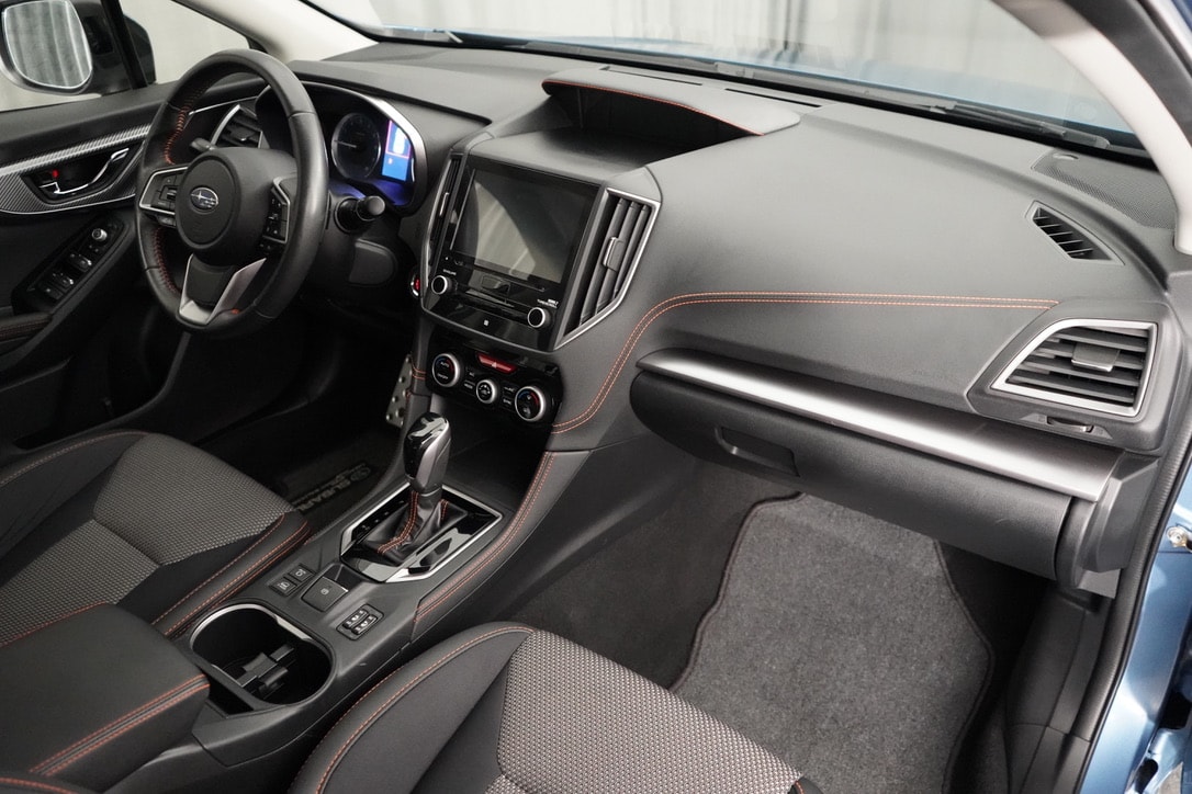 SUBARU XV 2.0 e-Boxer Swiss Plus AWD Lineartronic-image-6