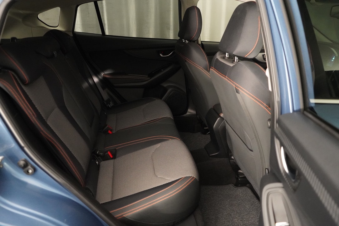 SUBARU XV 2.0 e-Boxer Swiss Plus AWD Lineartronic-image-8