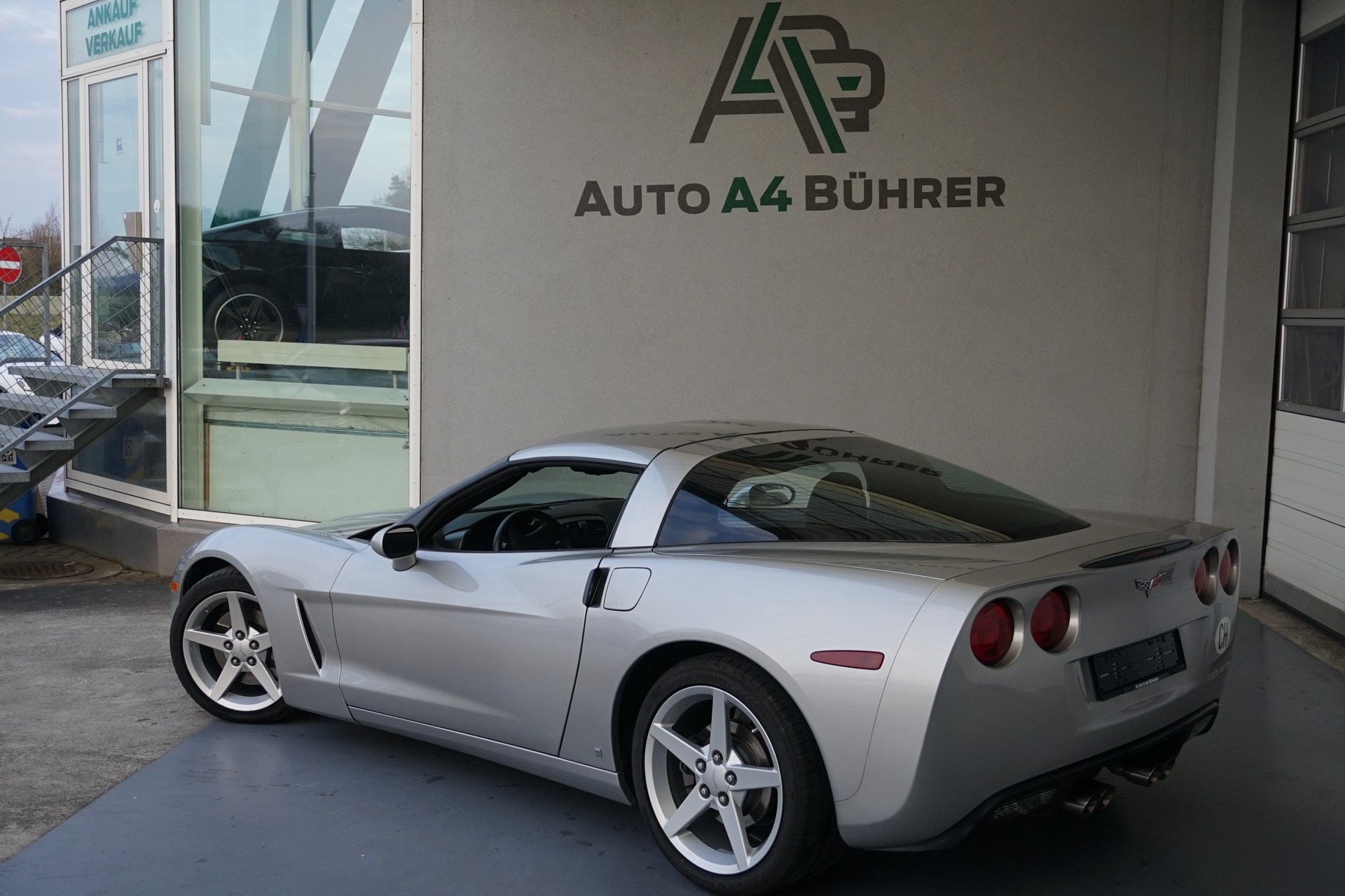 CHEVROLET Corvette C6 6.0i V8 Targa mit 6-Gang-Automat "sehr gepflegtes Coupé"-image-8
