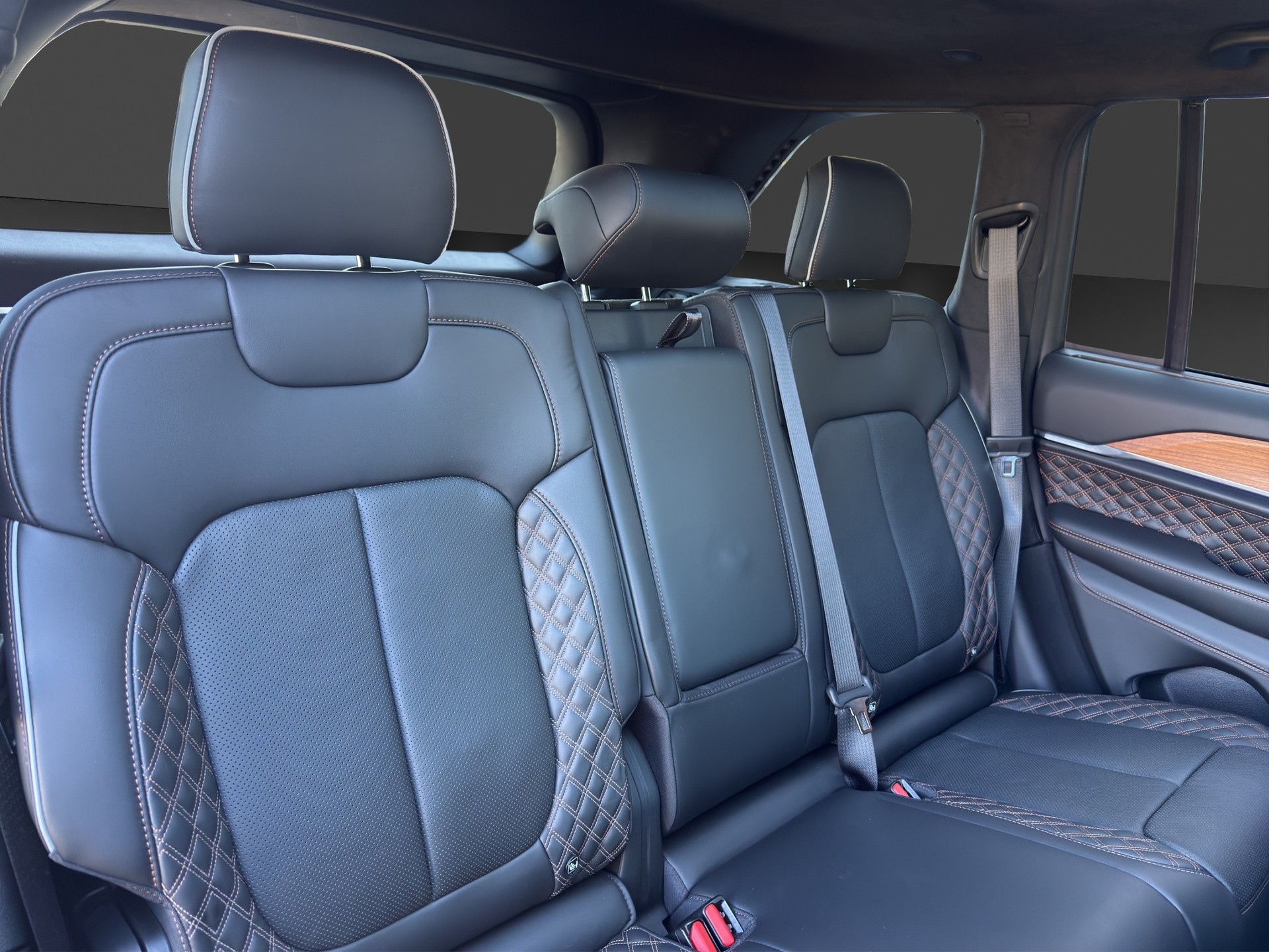 JEEP Grand Cherokee 2.0 Plug-in-Hybrid Summit Reserve 4xe-image-16