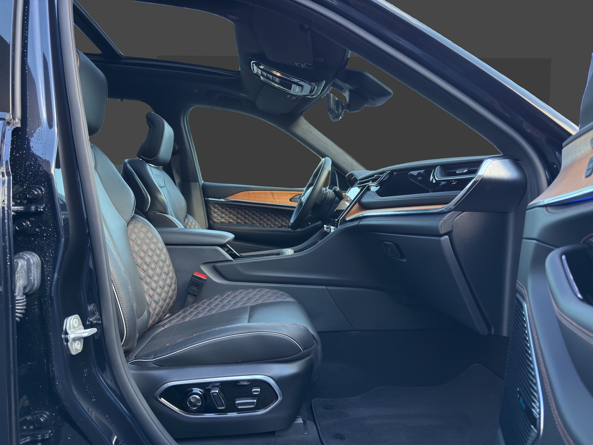 JEEP Grand Cherokee 2.0 Plug-in-Hybrid Summit Reserve 4xe-image-13