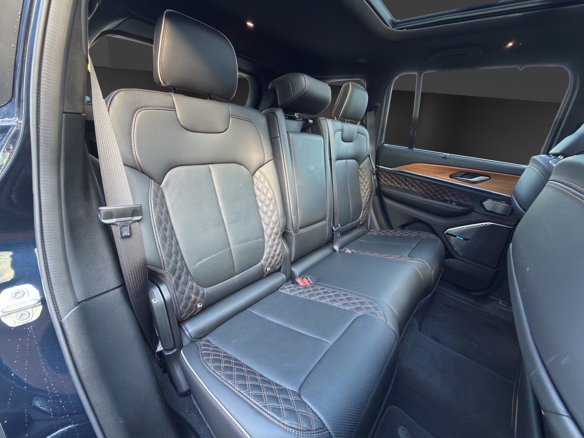 JEEP Grand Cherokee 2.0 Plug-in-Hybrid Summit Reserve 4xe-image-16