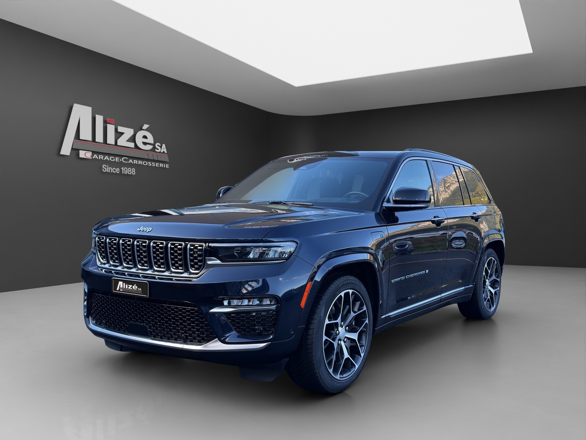 JEEP Grand Cherokee 2.0 Plug-in-Hybrid Summit Reserve 4xe-image-2