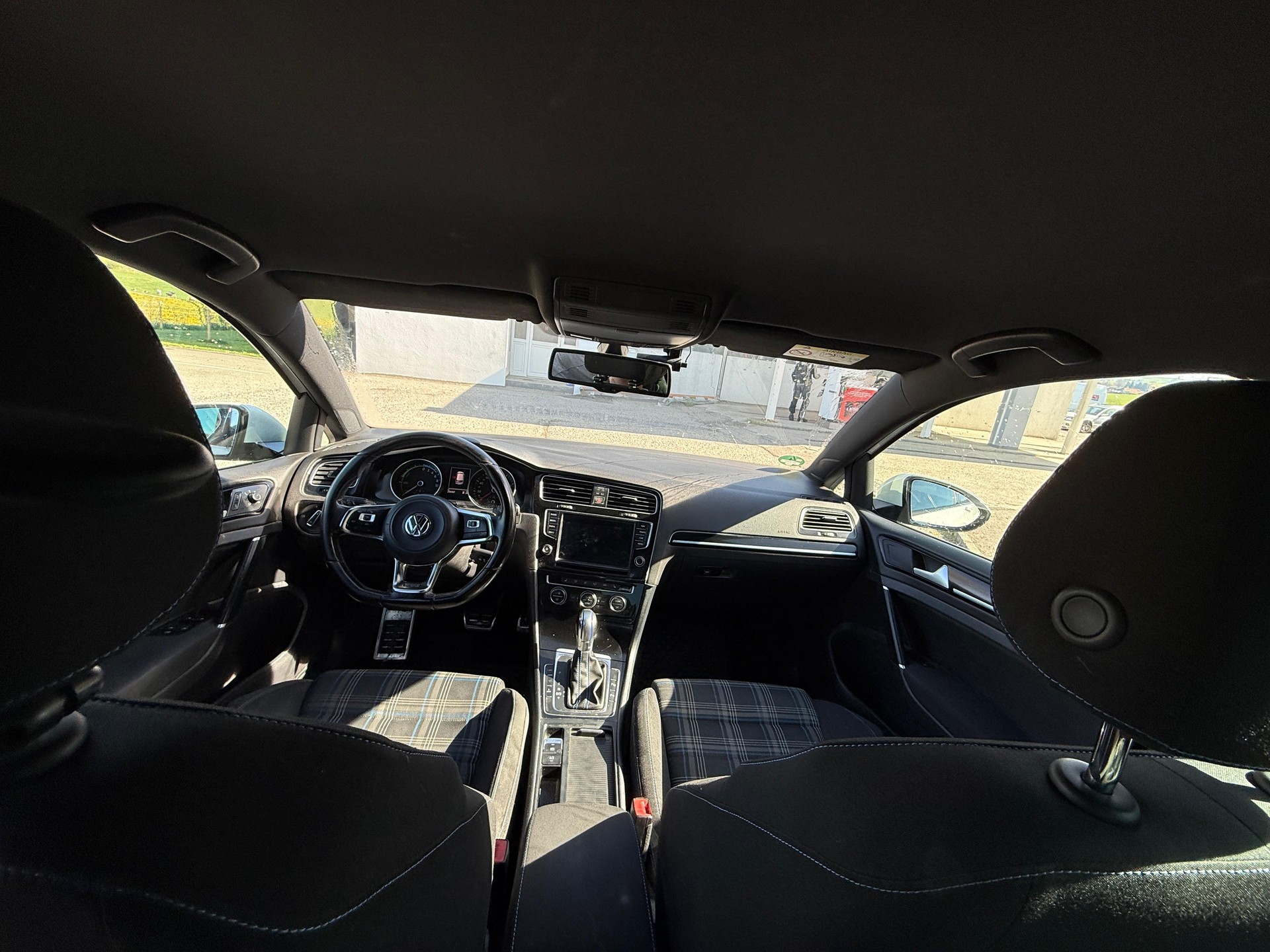 VW Golf 1.4 TSI GTE DSG-image-4